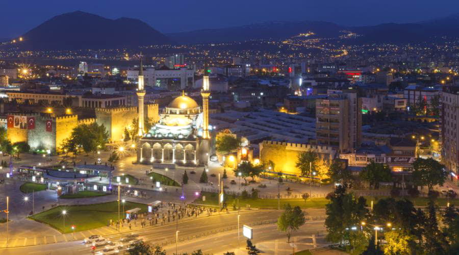 Kayseri'nin bölgesindeki en iyi araç kiralama seçenekleri